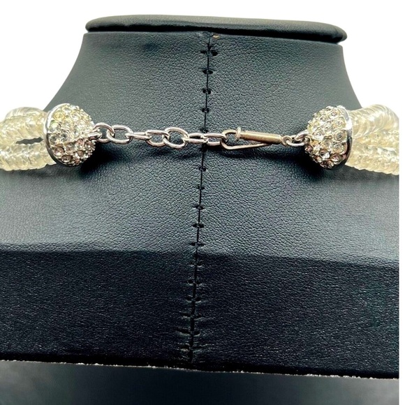 Vintage Multi-Strand Crystal Beaded Necklace With Rhinestone Starburst Pendant. - Picture 5 of 8